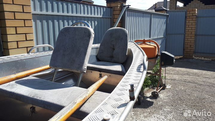 Моторная лодка