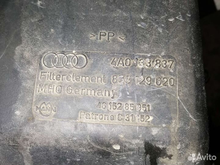 Корпус воздушного фильтра Audi 100 C4 2.8 V6