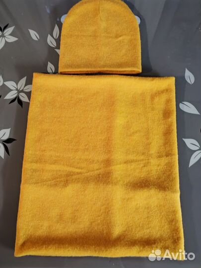 Комплект шапка и снуд женский