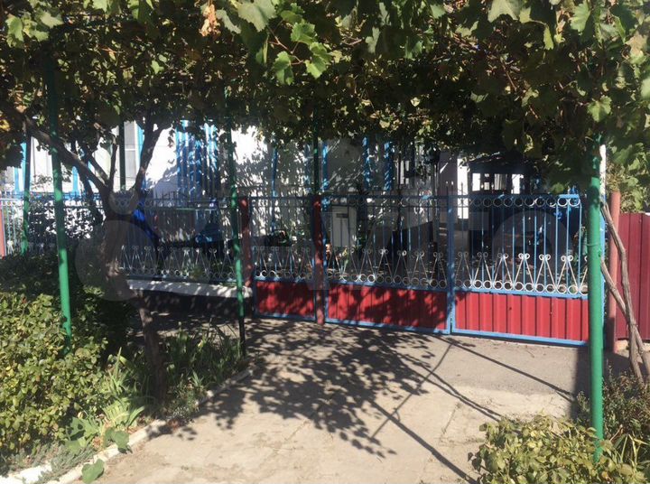 Дом 50 м² на участке 5 сот.