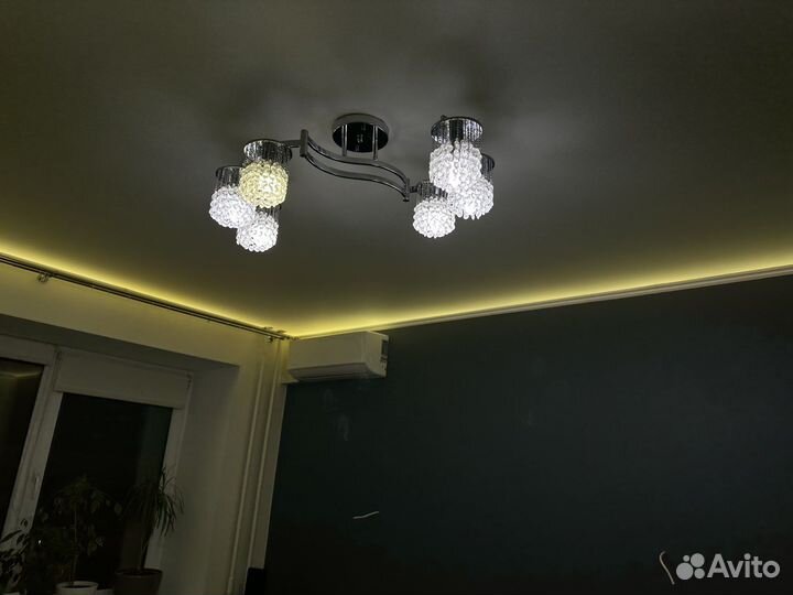 Люстра потолочная