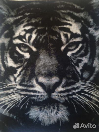 Картина вышитая крестом ручная работа