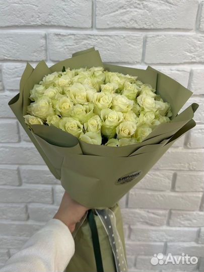 51, 101, 151 розы