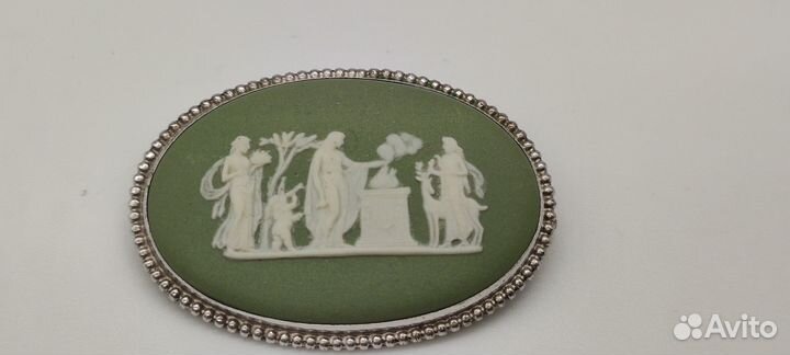 Брошь Wedgwood Jasperware, Англия, сер. XX в. №1