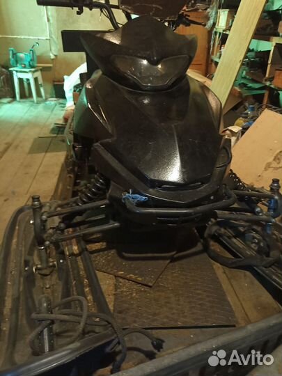 Продам Снегоход авм wind 320