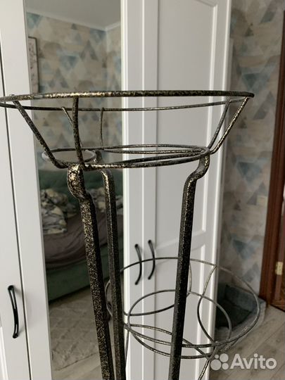 Подставка для цветов напольная