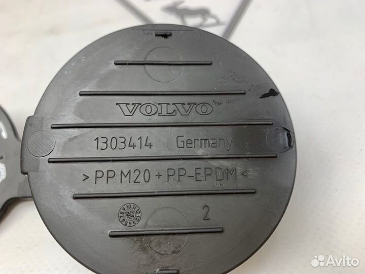 Коврик резиновый для подстаканников Volvo S60 V60