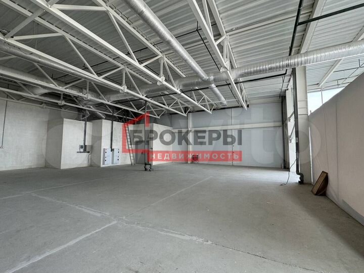 Помещение 384 м2 в Симолле