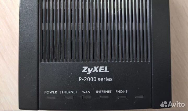 Адаптер IP-телефонии SIP Zyxel P-2301R EE