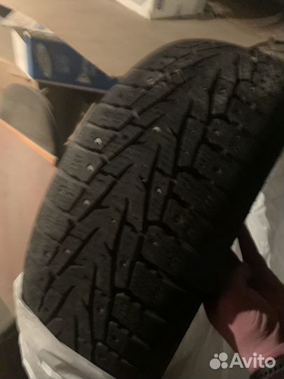 Nokian Tyres Hakkapeliitta 8 215/55 R18