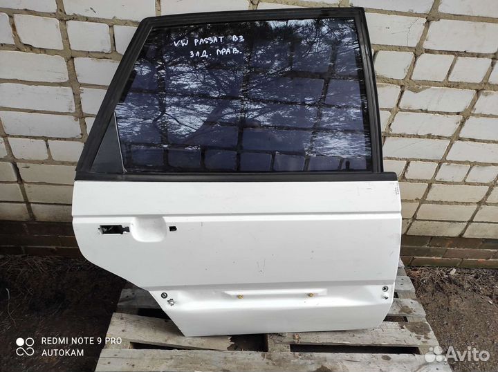 Дверь Volkswagen Passat b3 задняя правая