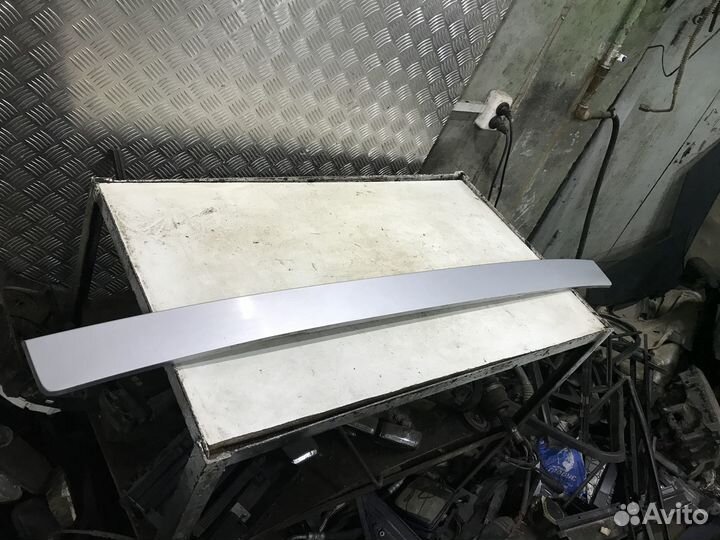 Накладка двери багажника Land Rover Range Rover 3