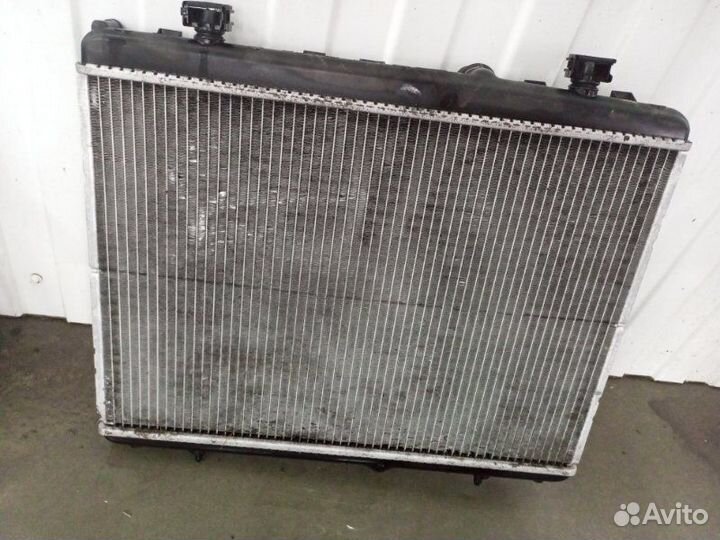 Радиатор Peugeot 407 407 PSA6FY10LT26 1516069 2006