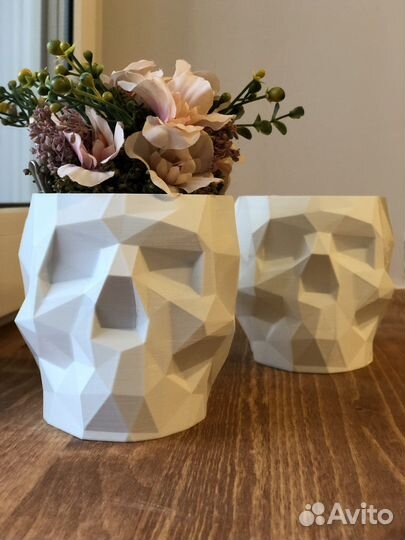 Кашпо для цветов, канцелярская подставка череп