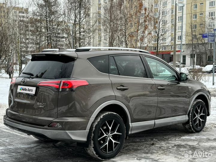 Toyota RAV4 2.5 AT, 2016, 126 000 км