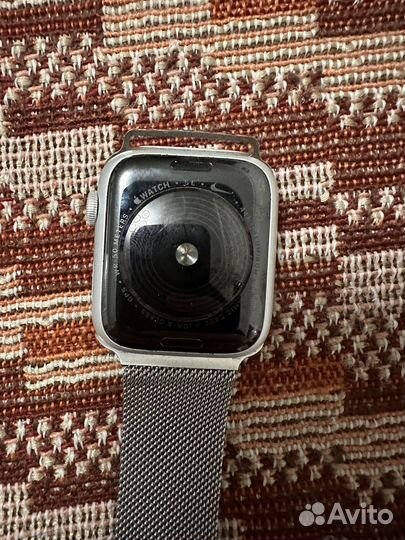 Часы apple watch se 44 mm