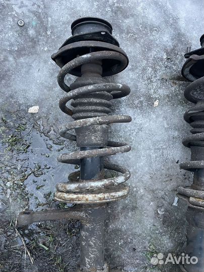 Стойки в сборе ваз 2114