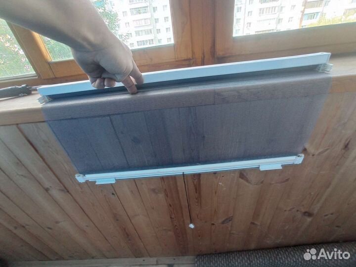 Роллет, москитная сетка