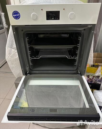 Духовой шкаф Hansa boew68418