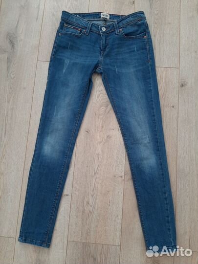 Джинсы Tommy Hilfiger 27