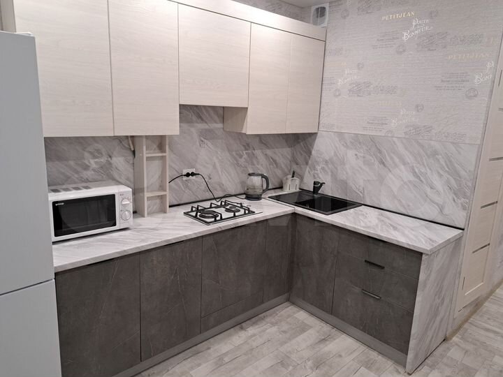 1-к. квартира, 33 м², 4/9 эт.