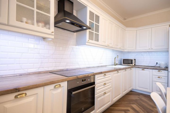 2-к. квартира, 90,7 м², 3/24 эт.