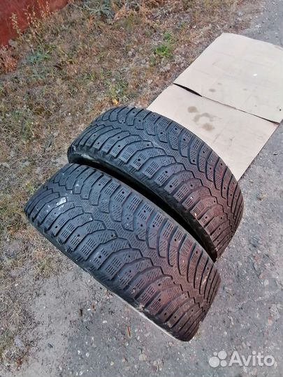 Bridgestone Blizzak Spike-01 225/60 R17