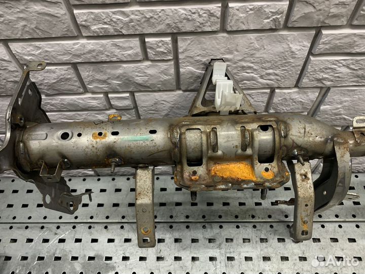 Lexus LX 570 Усилитель торпедо