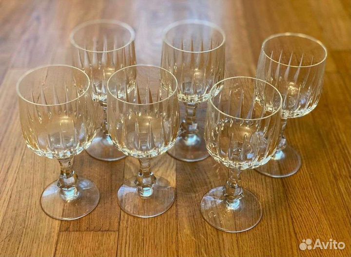 Хрустальные рюмки