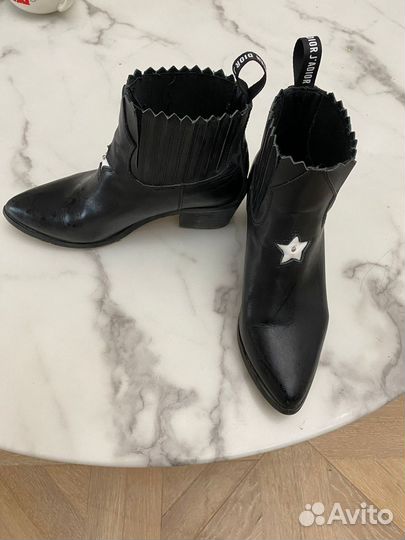 Ботинки женские