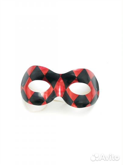 Маска на хэллоуин