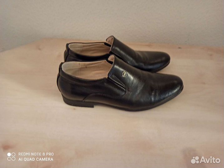 Туфли для мальчика в отличном состоянии