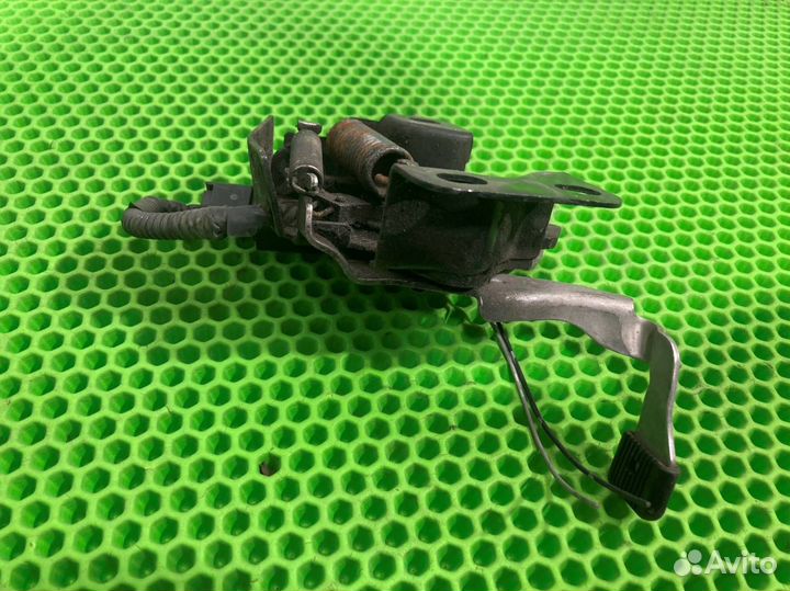 Замок капота Acura Rdx TB1 K23A1 2009