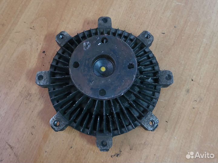 Вискомуфта вентилятора 6g74 Pajero2