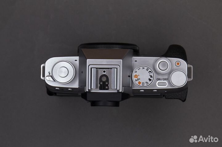 Fujifilm X-T200 kit 15-45 обмен