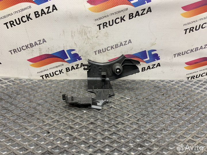 Накладка подрулевая Renault T