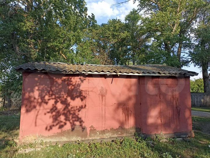 Дом 40 м² на участке 2 сот.