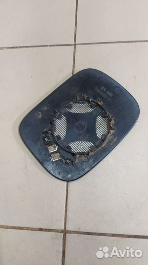 Зеркальный элемент левый Volvo XC90