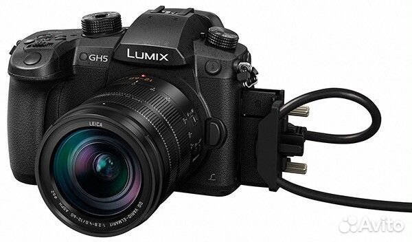 Panasonic GH5 Kit 12-35