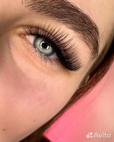 Наращивание, ламинирование ресниц и бровей
