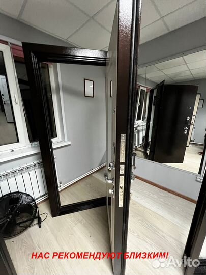 Толстая дверь металлическая с шумоизоляцией