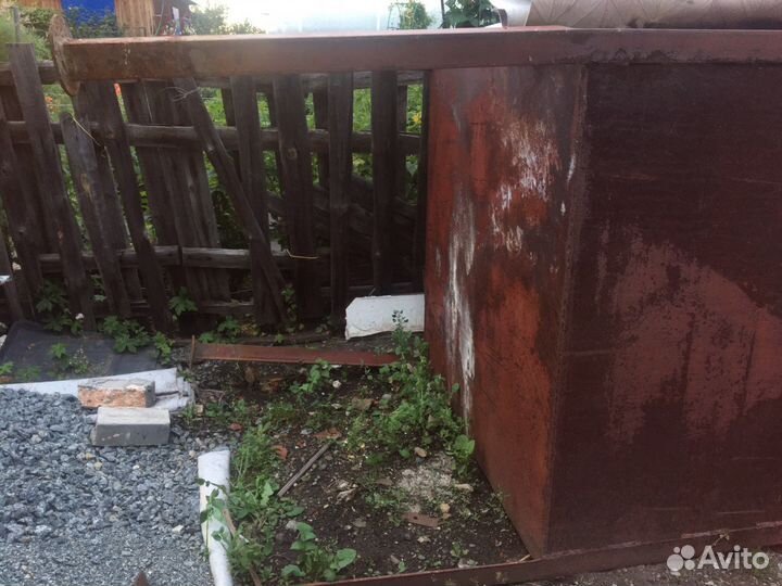 Бак для воды металлический