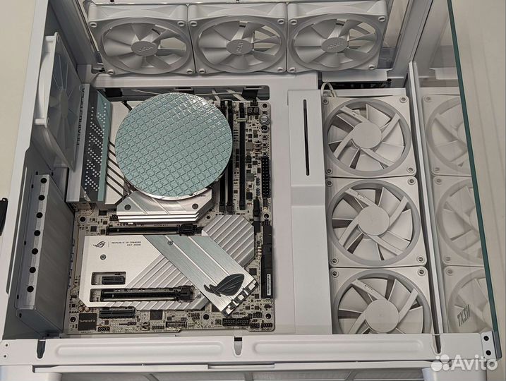 Nzxt H9 flow elite black white