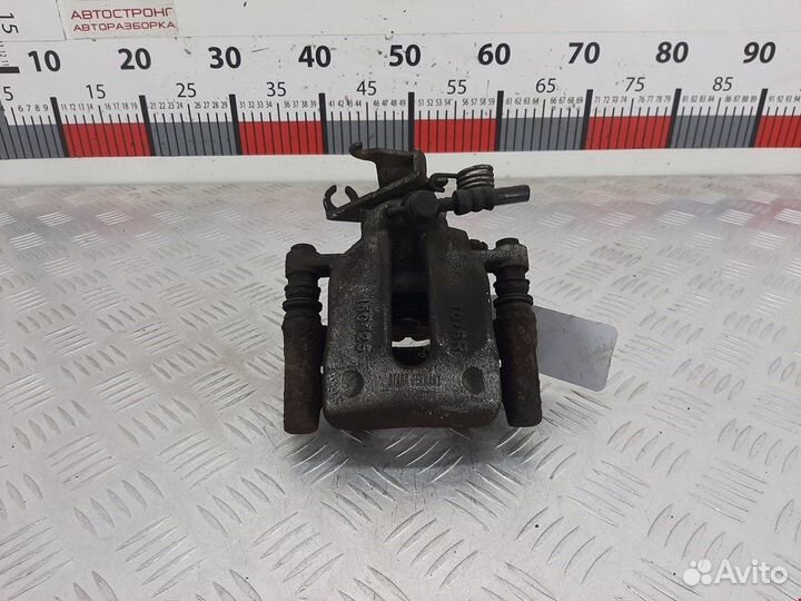 Суппорт задний правый для Mitsubishi Space Star