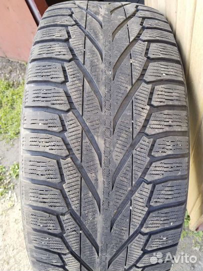 Nokian Tyres Hakkapeliitta 9 SUV 285/60 R18