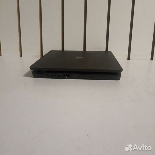 Игровая приставка Sony Play Station 4 Slim 1TB