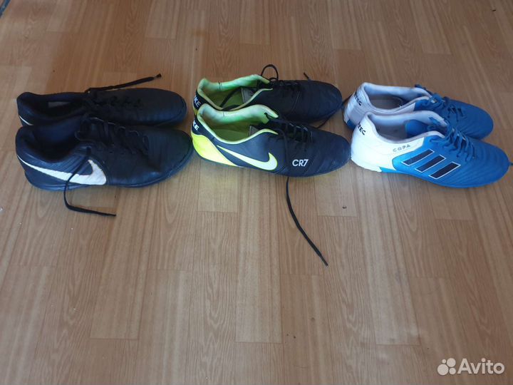 Футзалки шиповки 39-40-41 распродаю