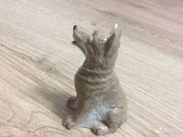 Фарфоровые статуэтки 