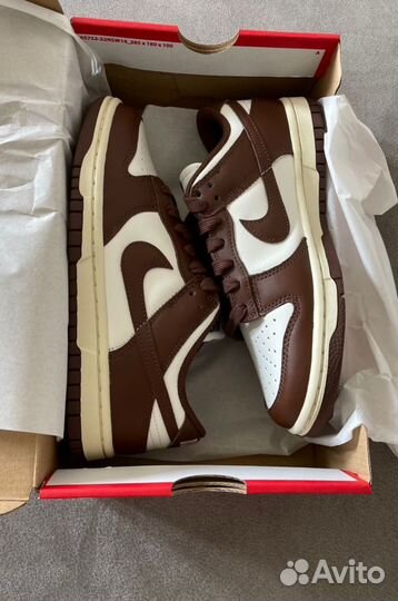 Nike dunk low brown