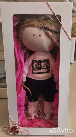 Интерьерная кукла ручной работы с дреддами